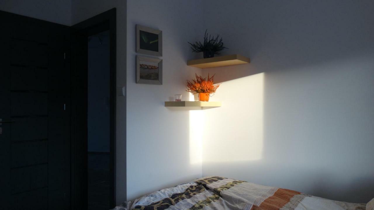 Walbrzych - Przytulne, Nowe Mieszkanie ภายนอก รูปภาพ